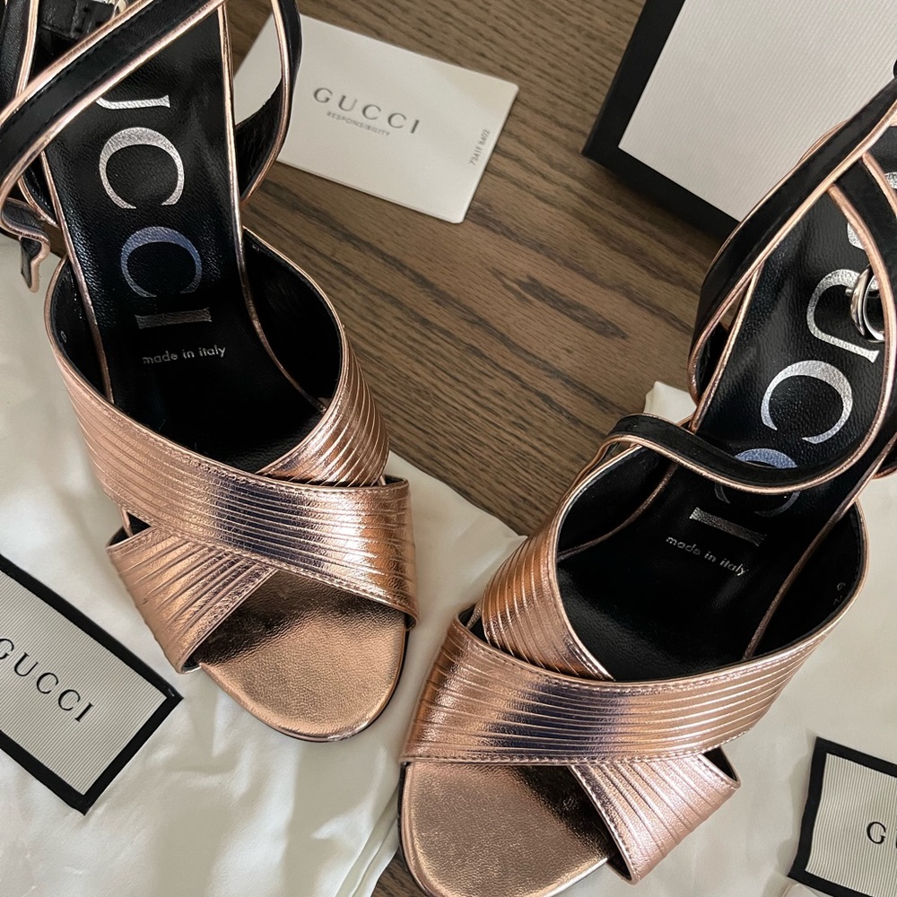 GUCCI Napa Silk/Malaga Heel Size 37